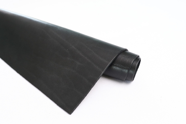 1,3-1,5 Кожа Галантерейная Черная (Формат А4) 1 сорт