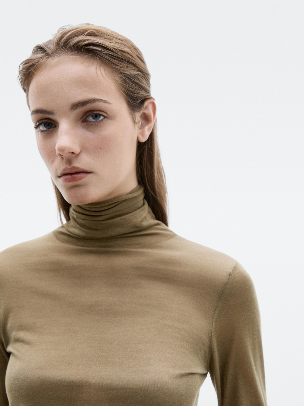 Massimo Dutti Водолазка с воротником-стойкой - Limited Edition, бежевый