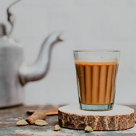 Имбирный чай с молоком (Ginger Milk Tea)