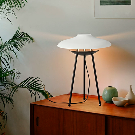 Table design lamp Haro by Stellar Works