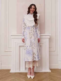 Платье с вшитой манишкой