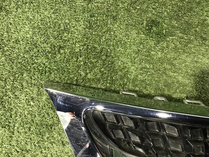 Решетка радиатора KIA Rio 4 X-Line (2017-2020)