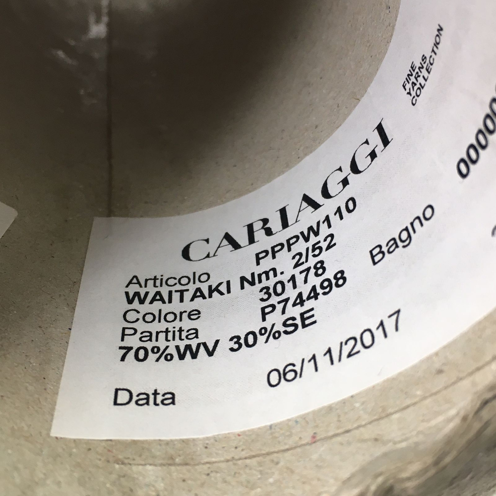 WAITAKI - Cariaggi; 30% шелк, 70% меринос; 2600м/100гр 2/52; col.30178; цвет: бежевый жемчуг