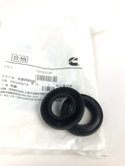 Уплотнитель форсунки в клапанной крышке Cummins ISF 2.8 (оригинал) (уп. Cummins)