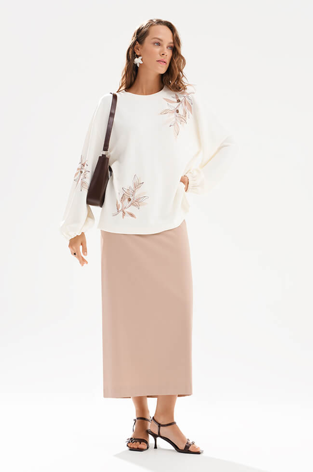 23604 Джемпер женский (молочный)