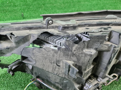 Битая Фара правая Toyota RAV4 5 XA50 (2018-н.в.) LED