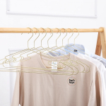 Вешалка для одежды SA-629