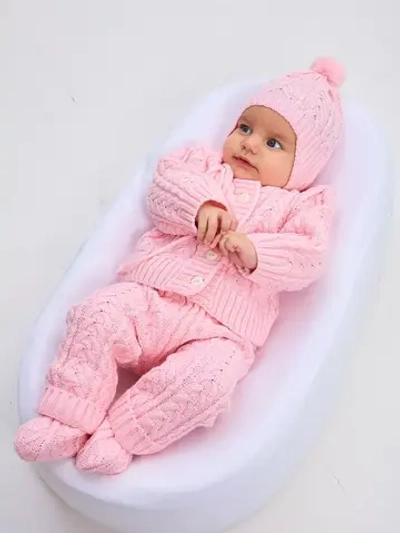 Детский костюм для новорожденного