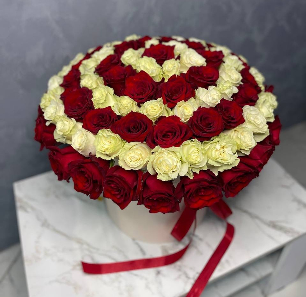 Коробка 101 роза Спираль Престиж