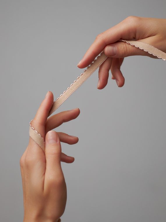 775 641/10 ОПТ Резинка отделочная Lauma Fabrics, 10 мм, бежевый 775