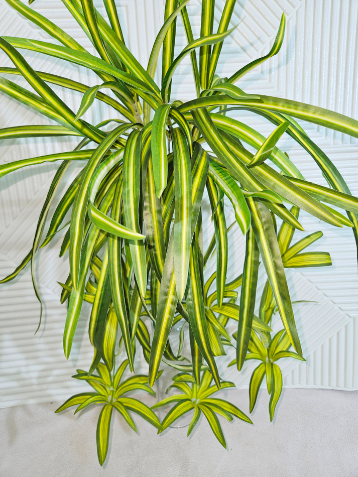 Искусственный Хлорофитум хохлатый