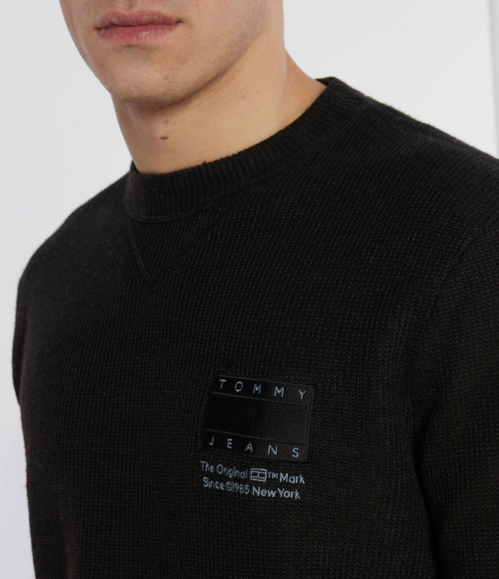 Свитер TJM REG STRCT TONAL FLAG Tommy Jeans - черный(DM0DM18456)