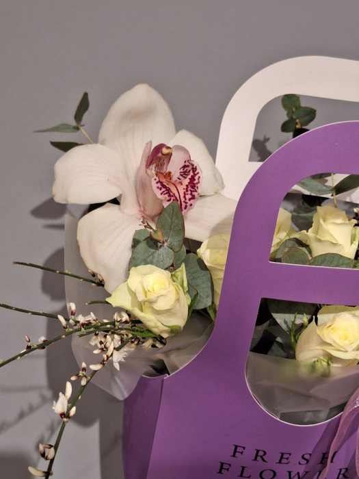 Композиция "Маленький комплимент"