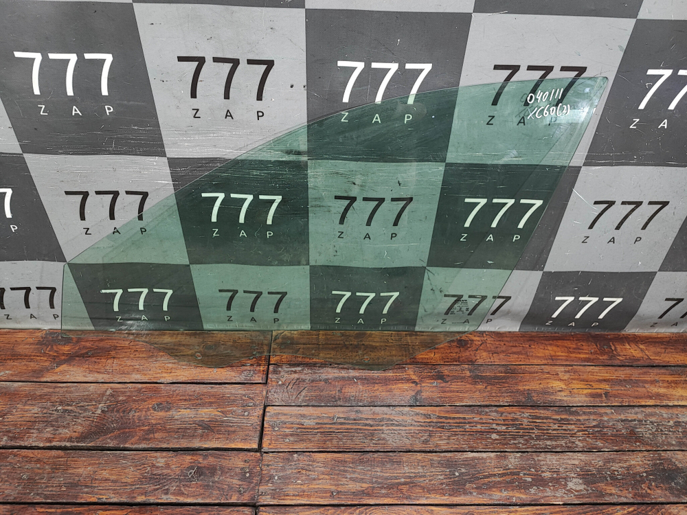 Стекло двери передней левой Volvo XC60 2 17-нв Б/У Оригинал 32244870