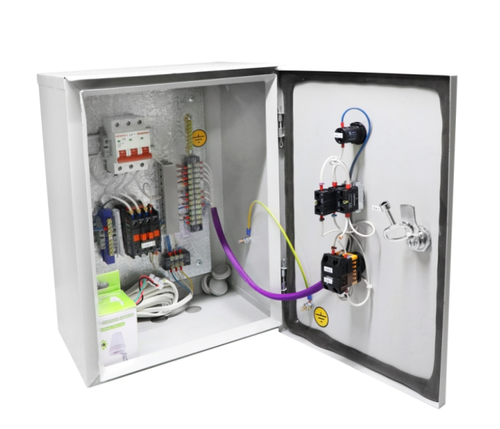 Ящик управления освещением ЯУО-9602-3674-У3.1 IP54 (40А, ФР)