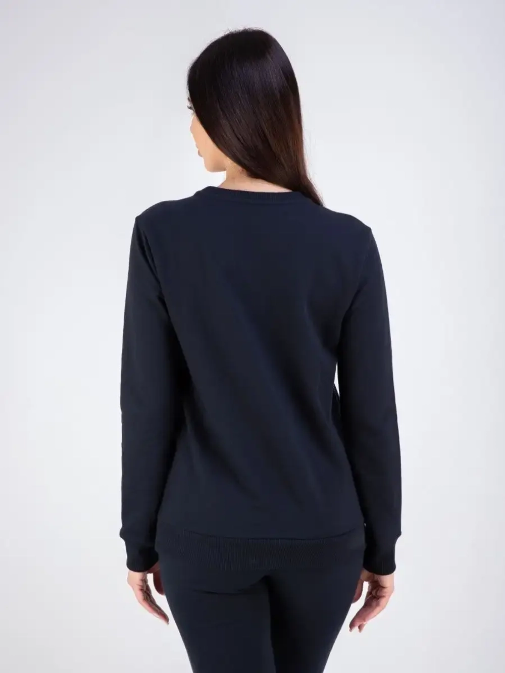 Свитшот без начеса и капюшона однотонный стильный, хлопок