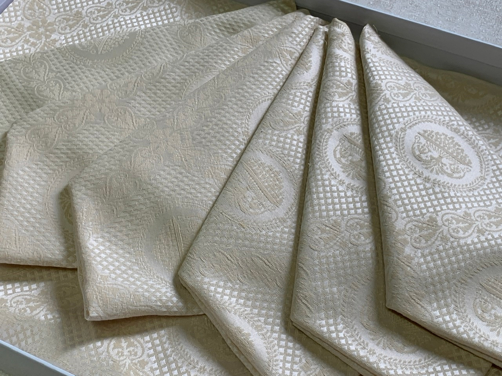 Скатерть 130х160 и 6 салфеток Gamba 8888 Panna светло-бежевая