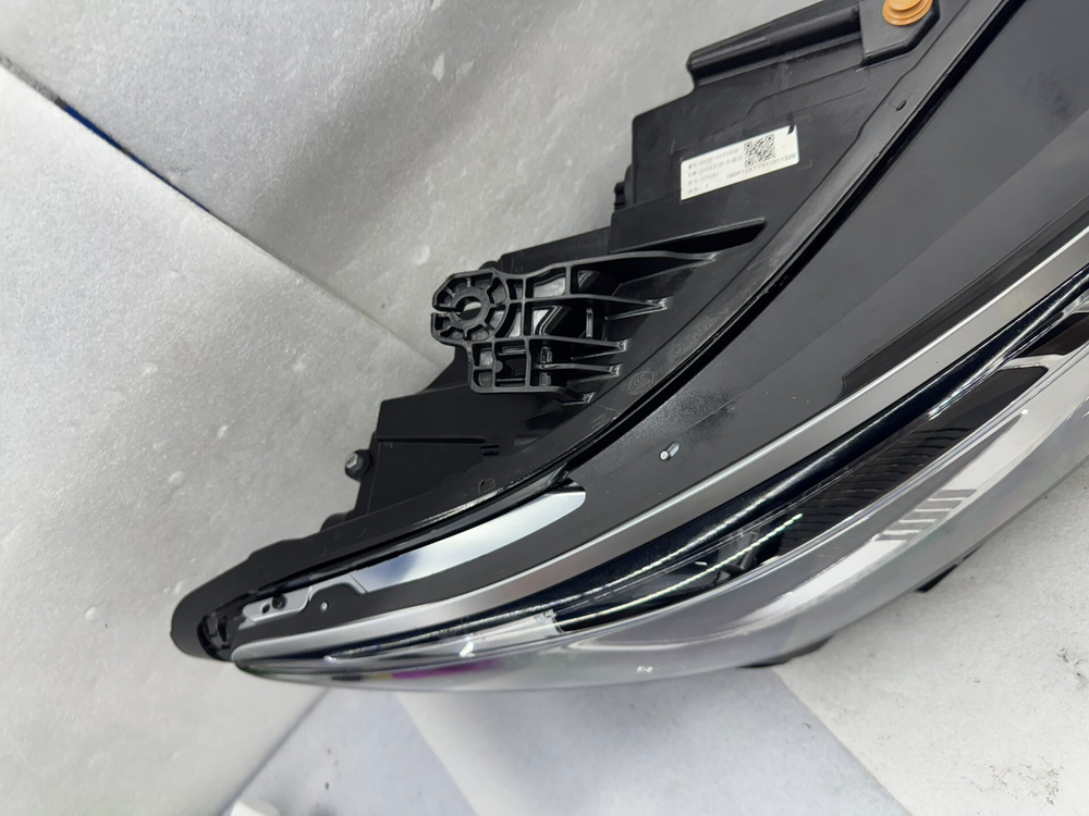 Оригинальная LED фара BYD Qin PLUS ()