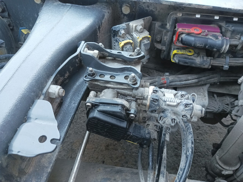 Кран управления тормозами прицепа 2021г