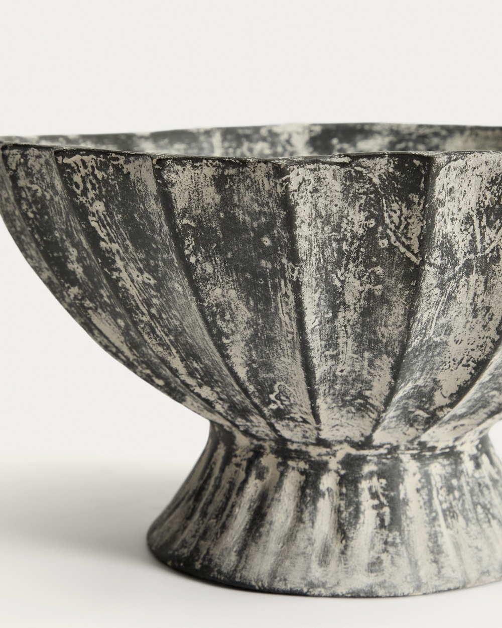 Ваза Valura из папье-маше серая Ø 33 см