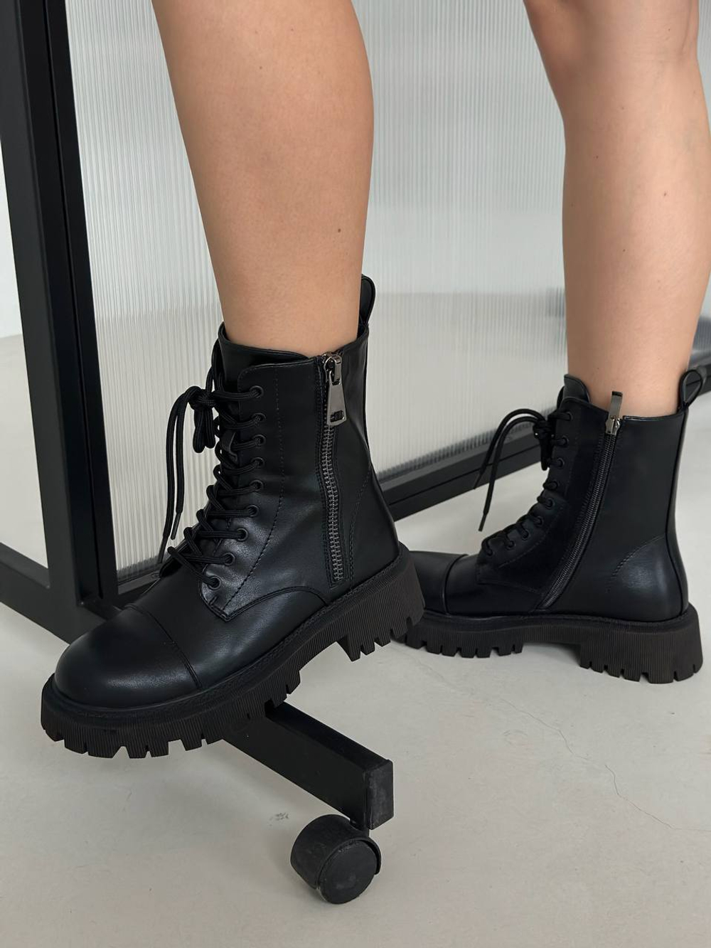 Ботинки из эко кожи