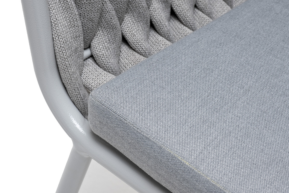 "Монако" стул плетеный из роупа, каркас алюминий светло-серый (RAL7035) муар, роуп светло-серый 40 мм, ткань светло-серая