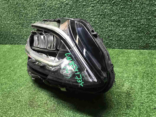 Битая Фара правая Mercedes C w205 (2018-2023) LED