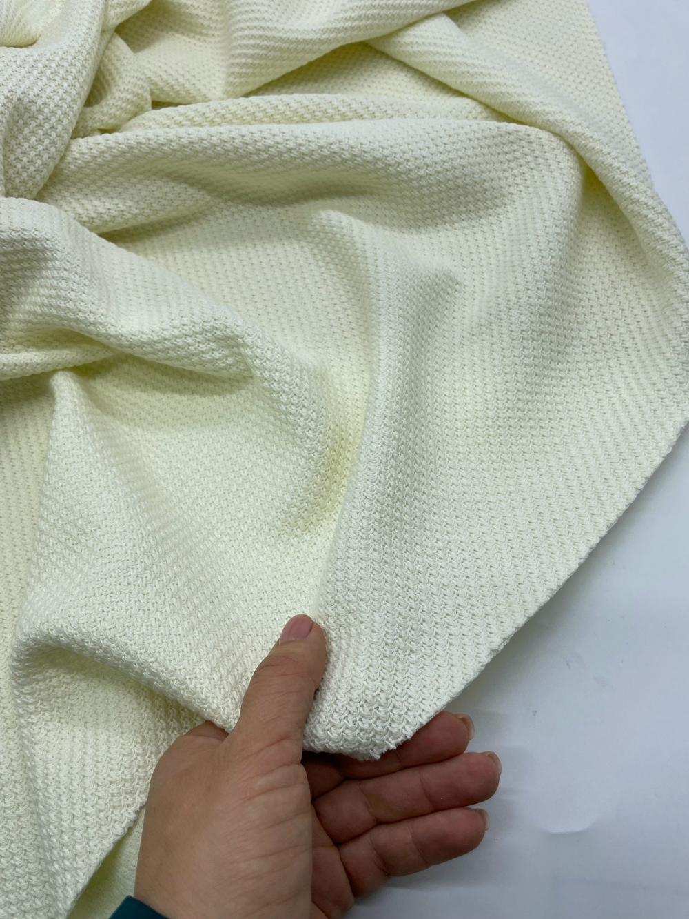 Хлопковая ажурная вязка экрю