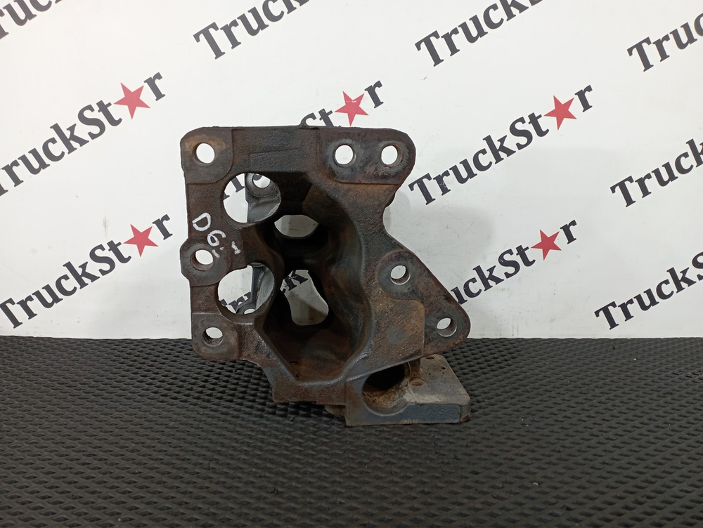 Кронштейн ГУРа 2018 г.