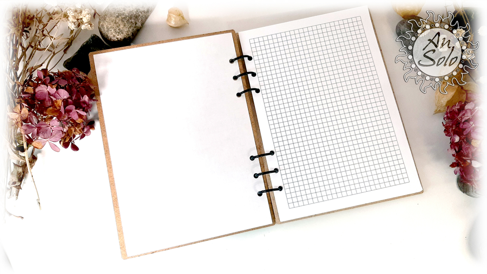 Блокнот "Санта Муэрта" А5 формата на кольцах