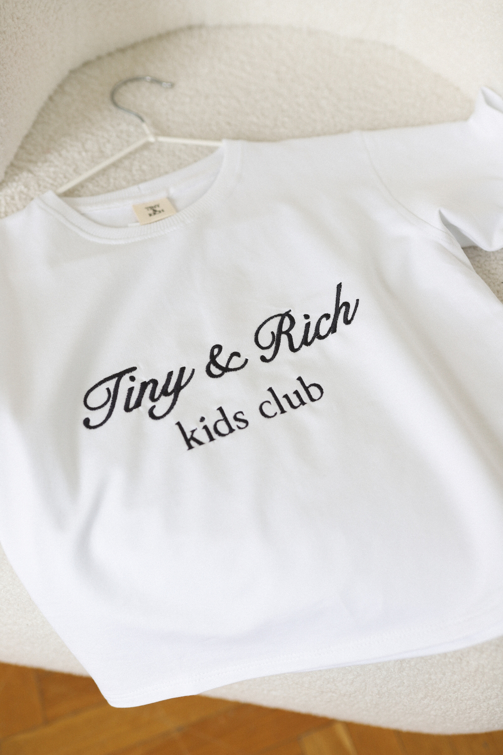 Футболка с вышивкой Kids Club