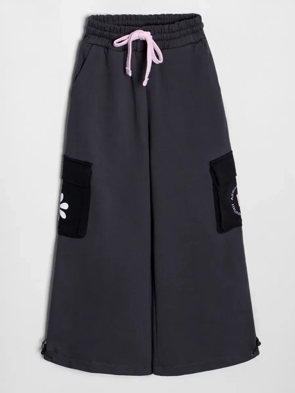 Спортивный костюм для девочки в школу