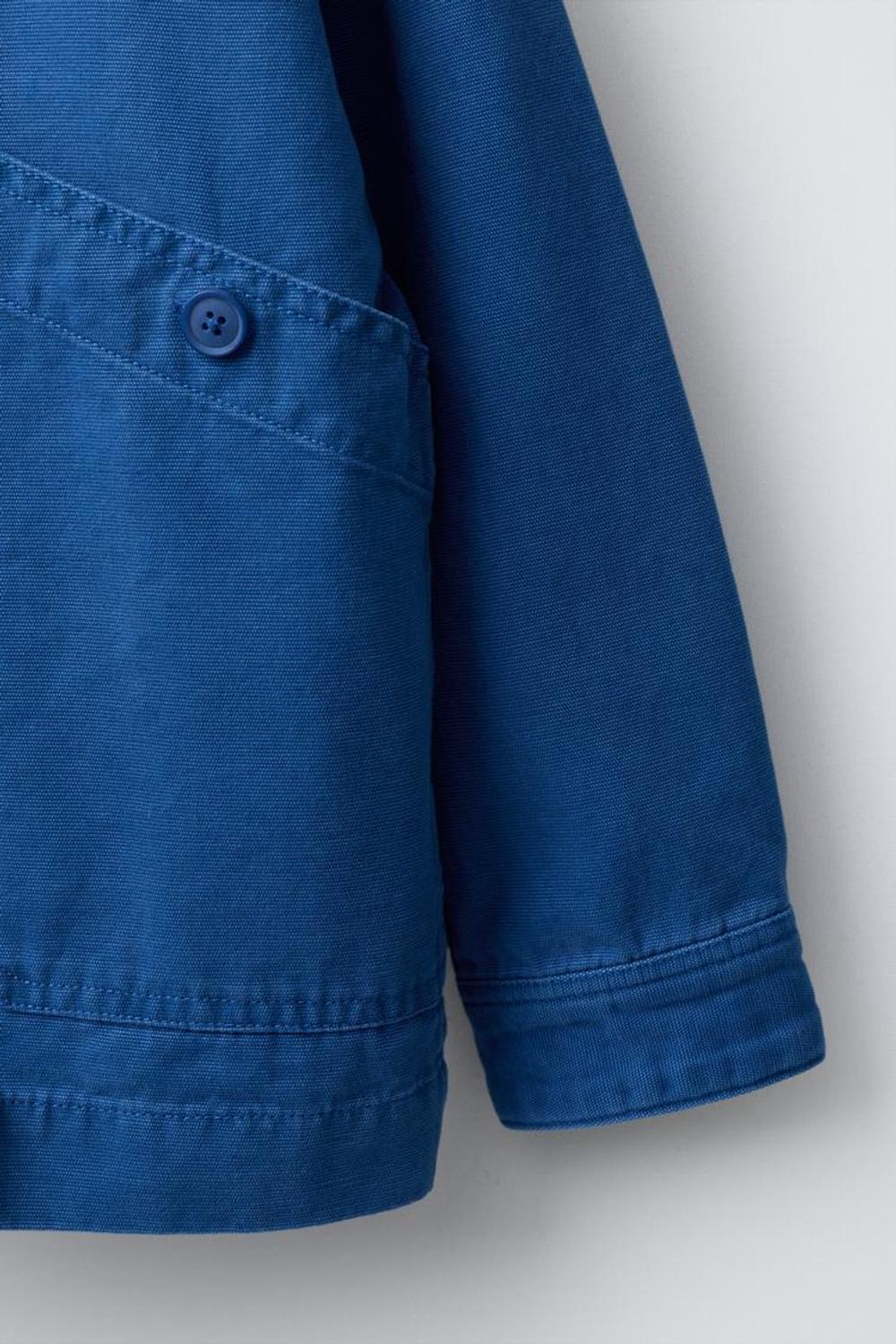 ZARA ТОНКАЯ КУРТКА С КАРМАНАМИ, СИНИЙ