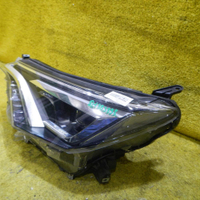 Битая Фара левая Toyota Rav 4 CA40 (2015-2019) LED