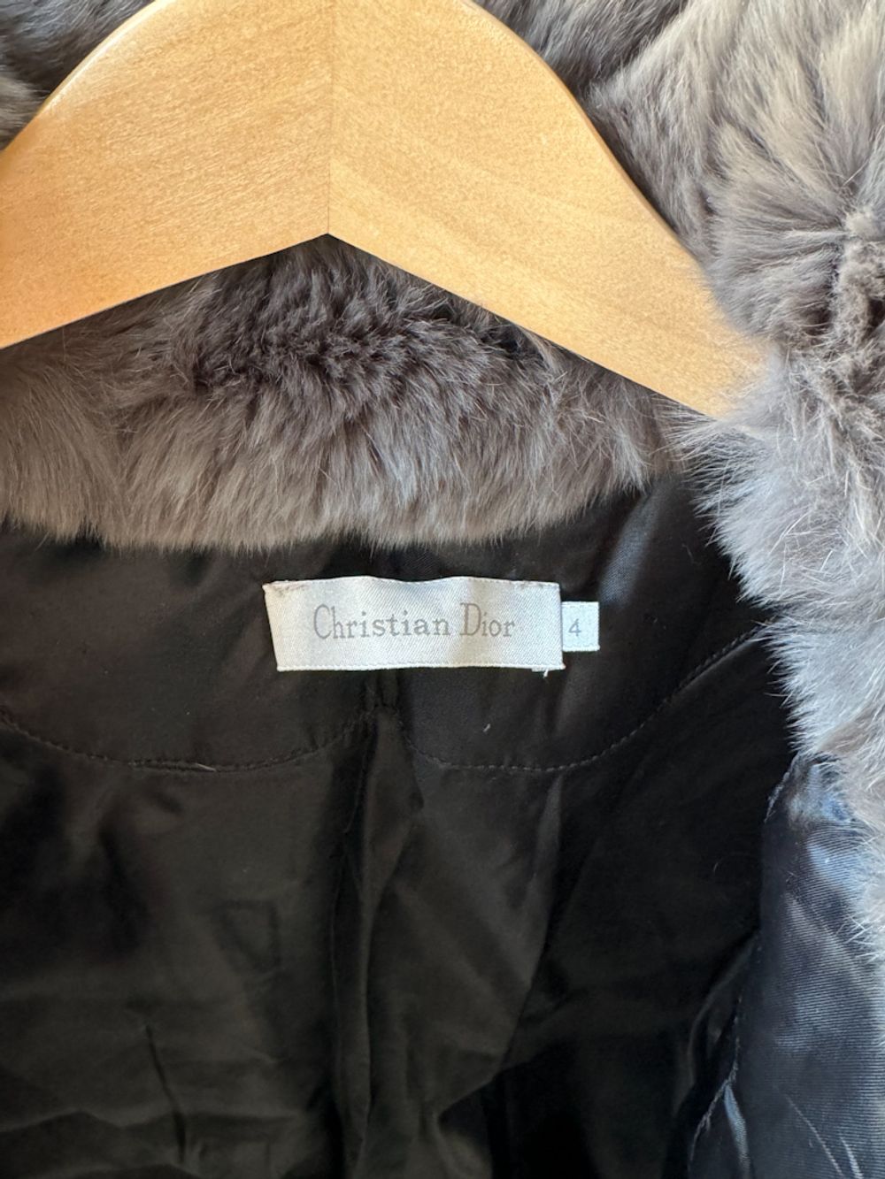 Пуховое пальто Christian Dior, 104