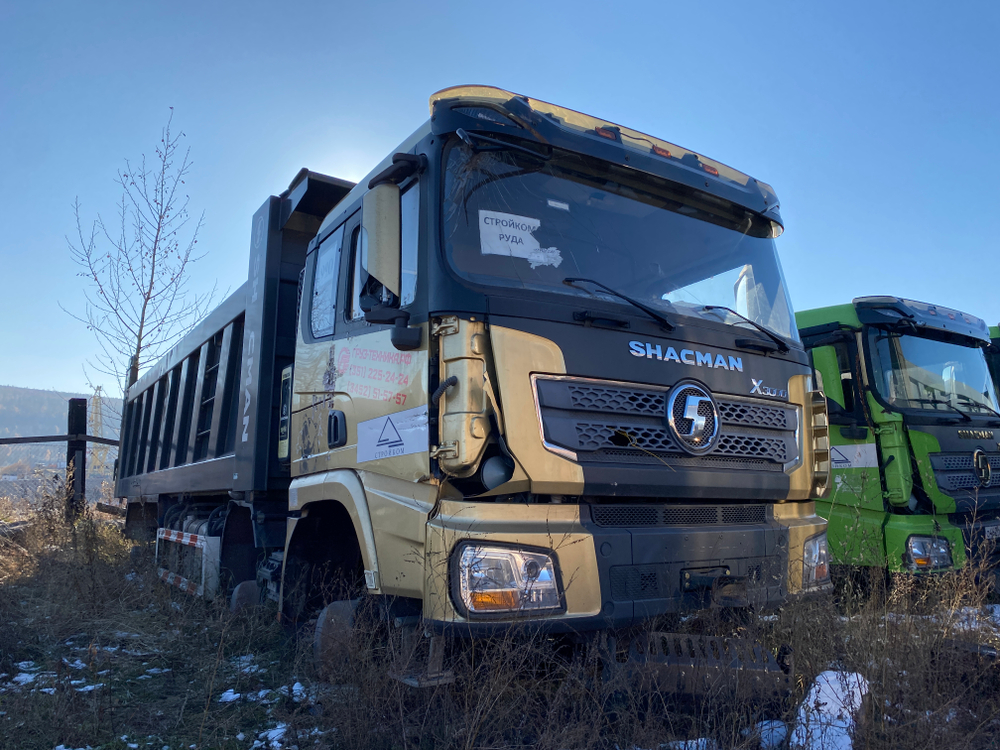 Shacman (Shaanxi) SX* 8x4 Самосвал SX33186V366 (Дизельный, 11,6 л, 423 л.с., МТ)