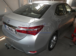 Оцинкованный фаркоп на Toyota Corolla седан E170 2013-2019 (без электрики), Galia T064C