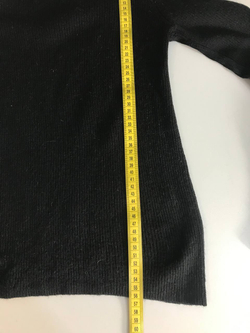 Джемпер Uniqlo базовый из шерсти, маркировка М, визуально на 46 размер