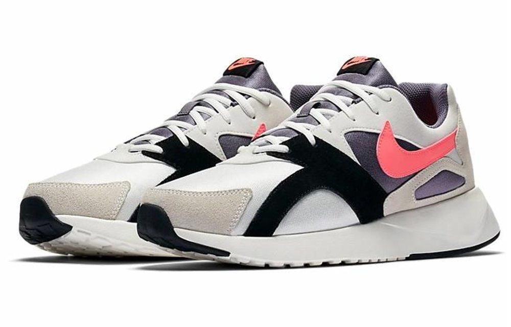Кроссовки Nike Pantheos