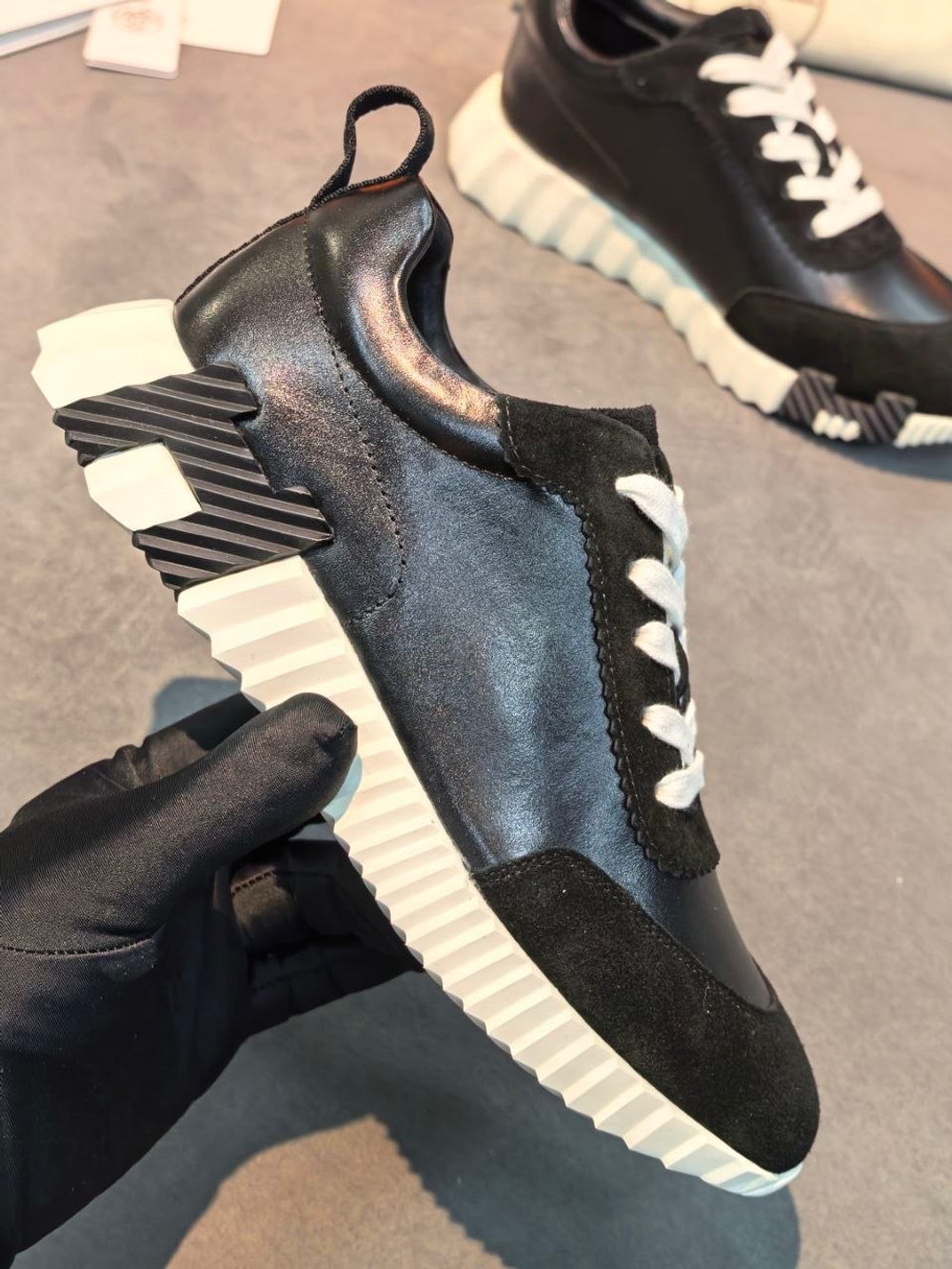 Кроссовки Hermes