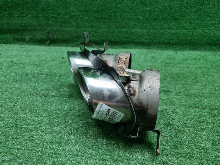 Насадка глушителя правая Geely Tugella (2022-н.в.)