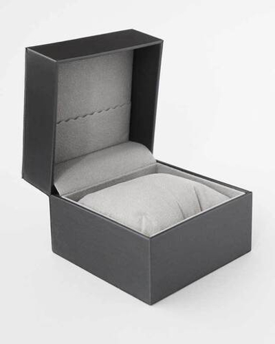 Футляр пластиковый с оклейкой искусственной кожей с декоративной строчкой, 110x110x87мм