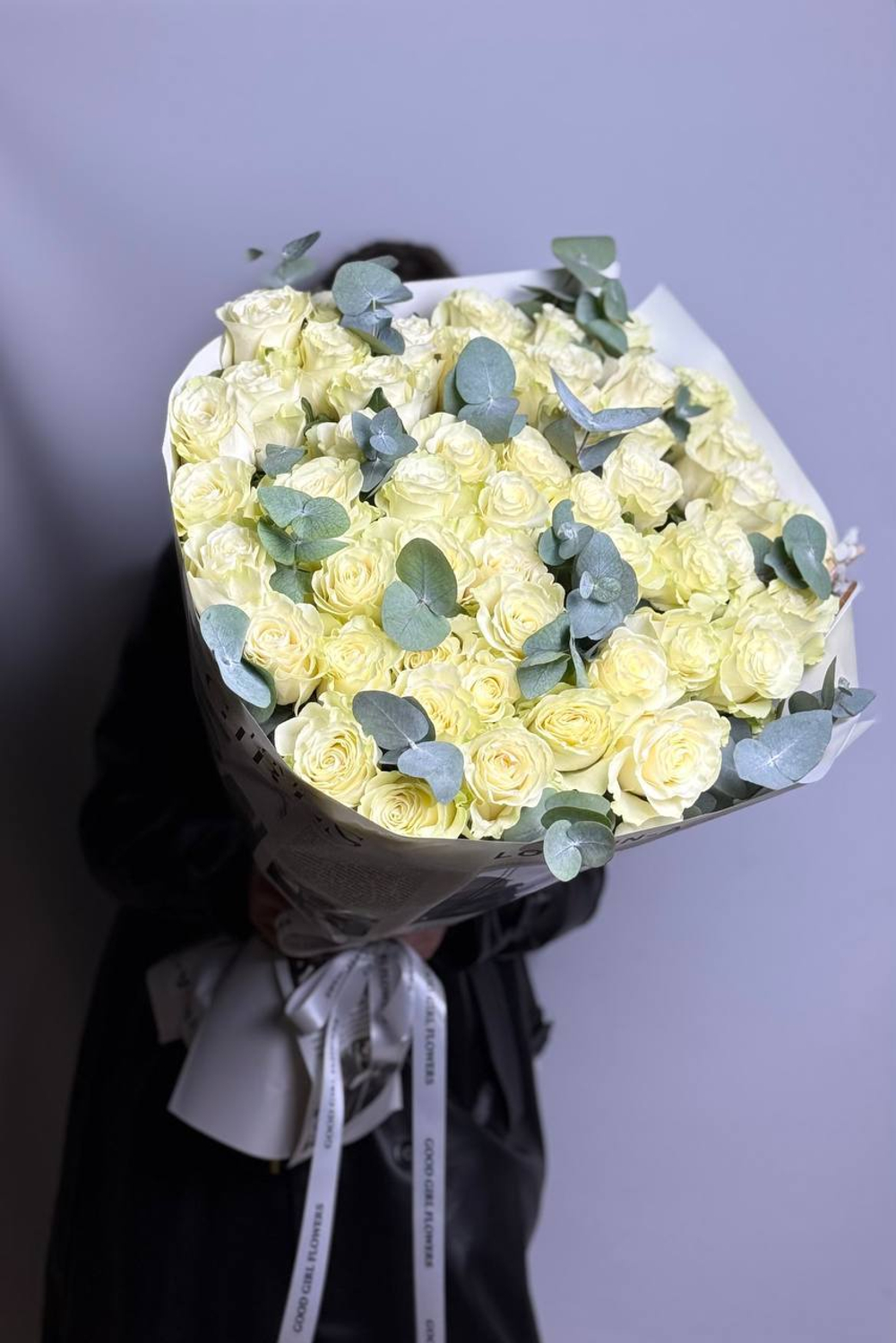 Белая Эквадорская роза