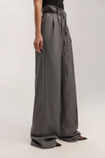 Брюки костюмные со стрелками