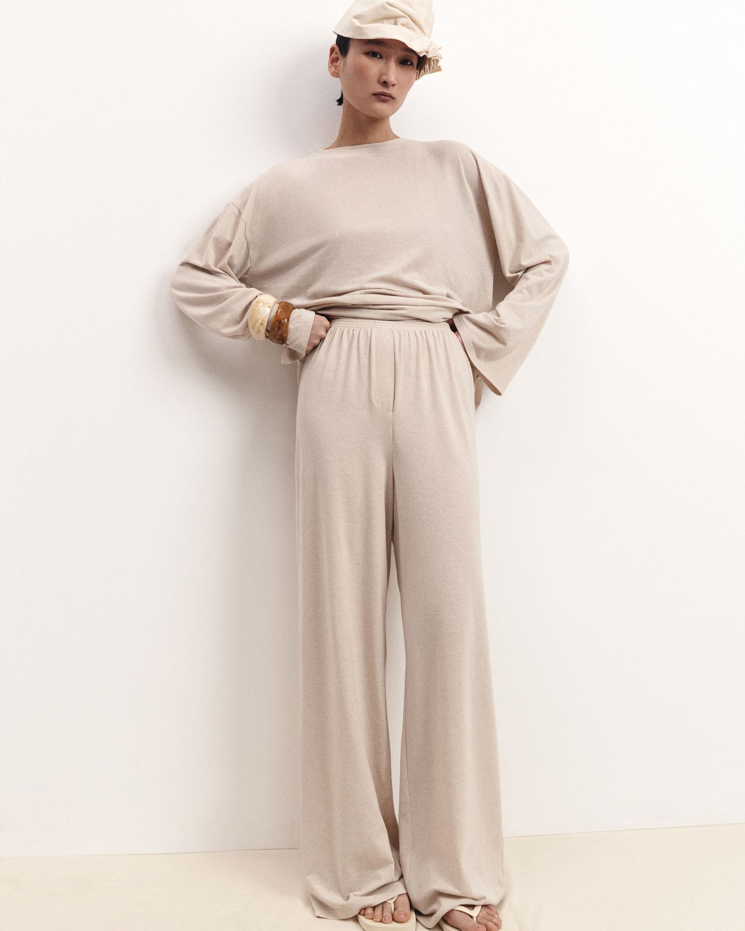 Брюки из льняного трикотажа