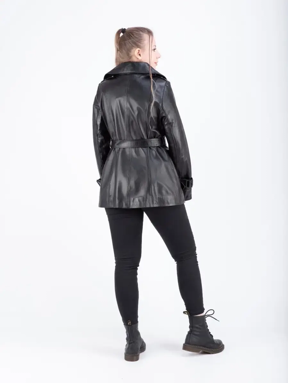 Куртка женская из натуральной кожи