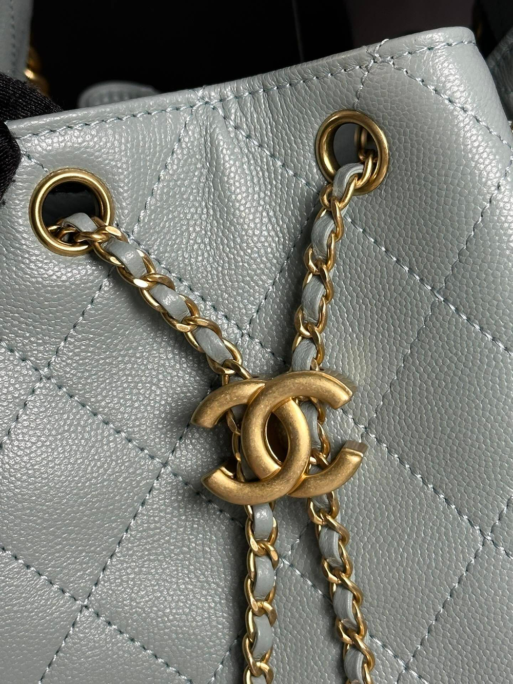 Chanel 25 Small Handbag 30 cm