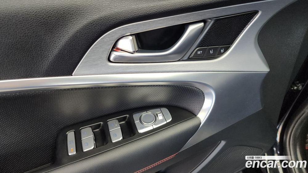 Genesis G70 2.0T (08.2019)