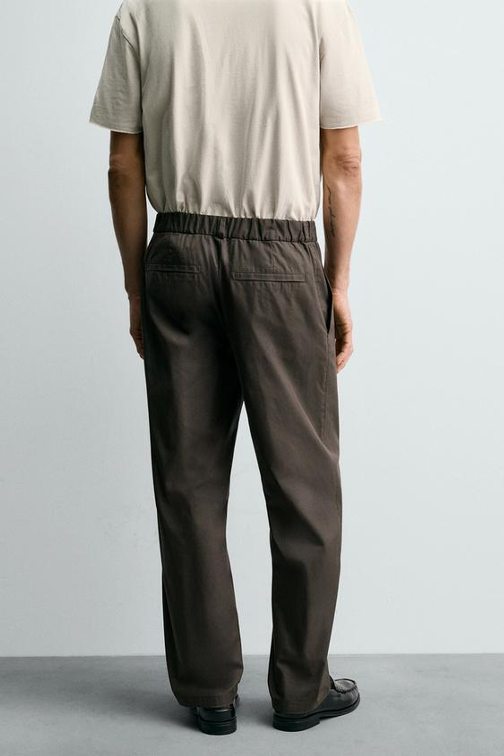 ZARA БРЮКИ-ДЖОГГЕРЫ ИЗ ТЕХНИЧЕСКОЙ ТКАНИ, КОРИЧНЕВЫЙ