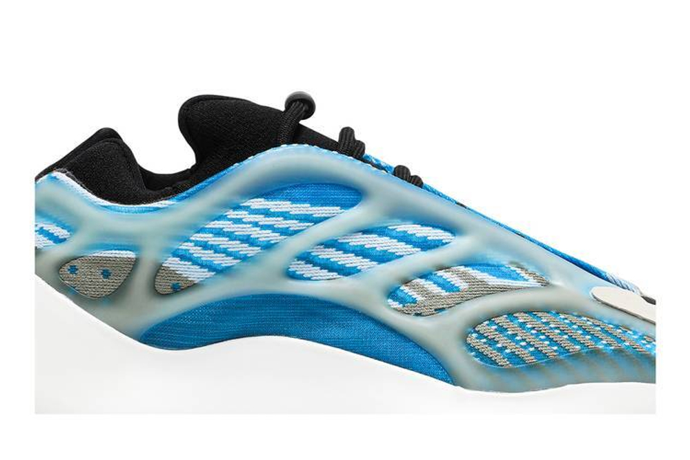 Кроссовки Adidas Originals Yeezy Boost 700 V3 Arzareth